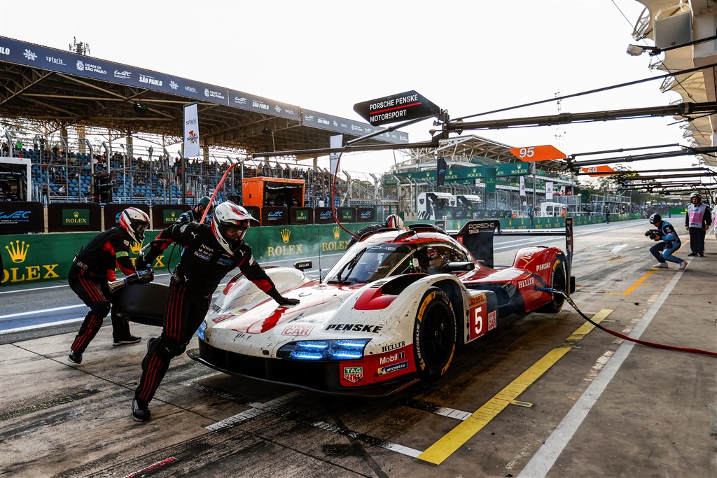 Michael Christensen klar til varmt løb for Porsche i Texas.
(Foto: Porsche)